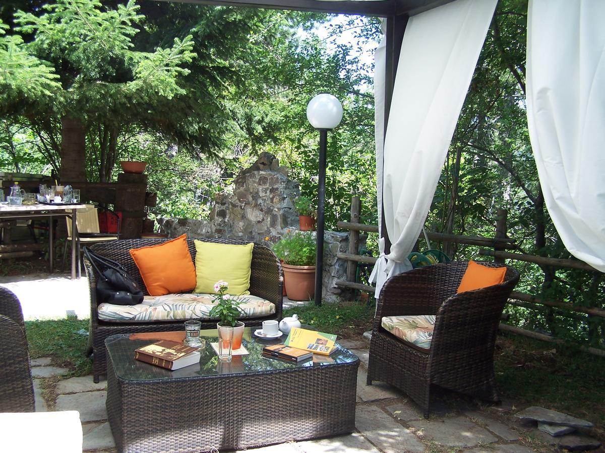 Valia Calda Hotel Perivoli  Exterior photo